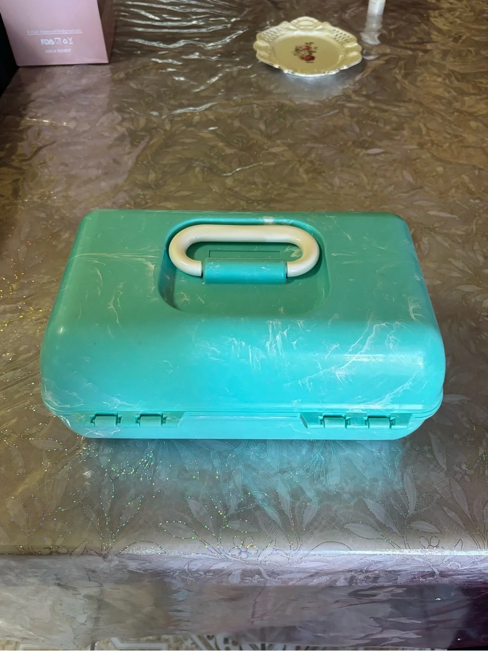 Caboodle Teal Retro Plastic Carry Case with Geo Logo